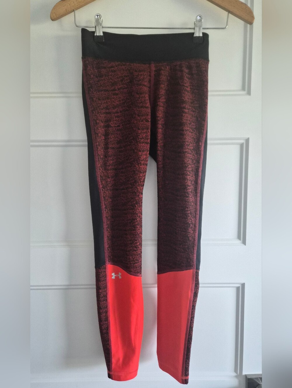 Under Armour Maroon and Red Performance Leggings